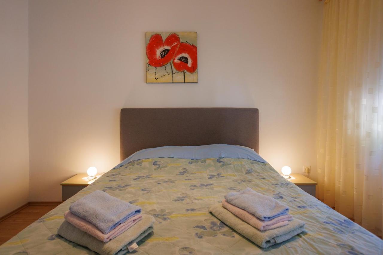 Apartment Studio Close To Sea Krk Town Zewnętrze zdjęcie